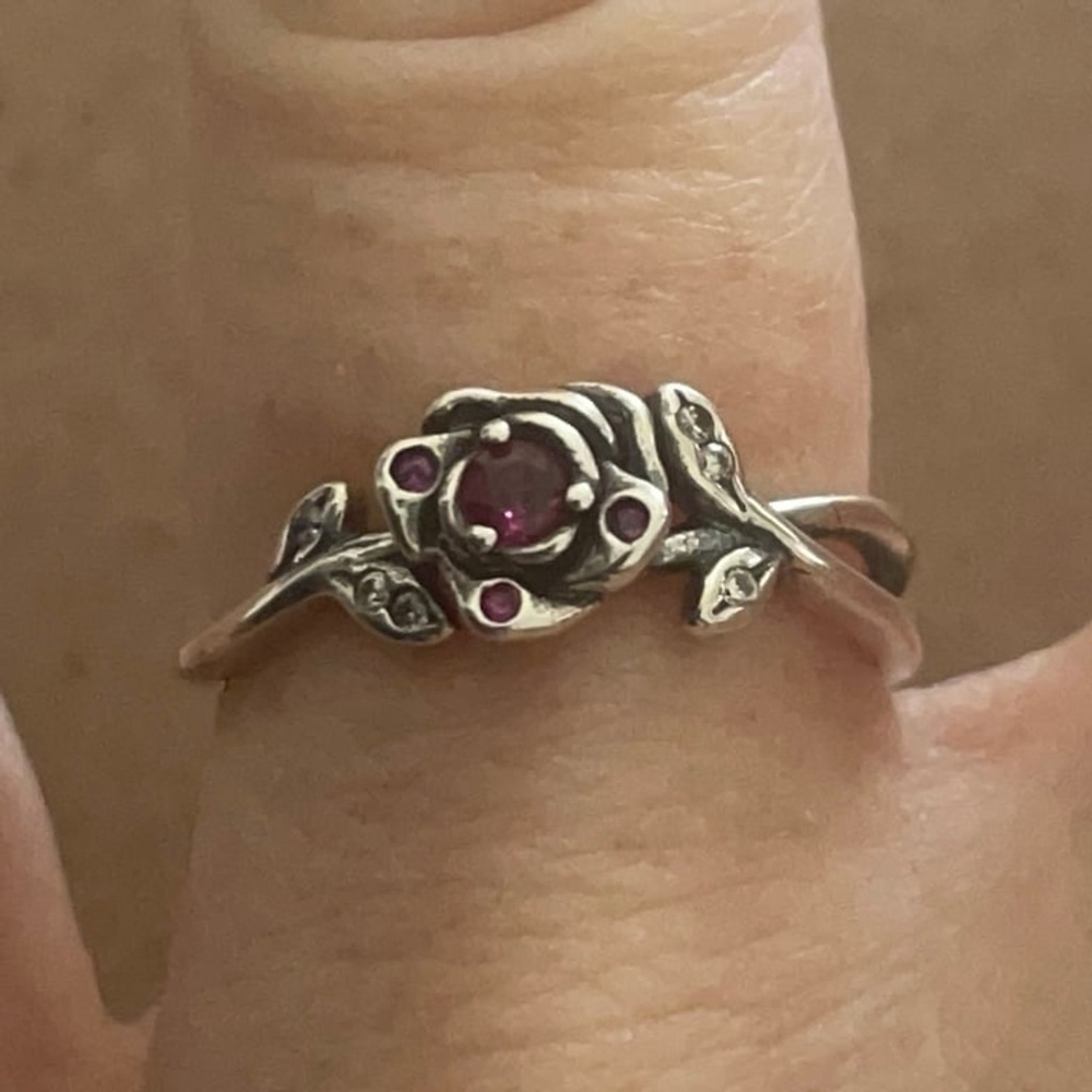 Beauty And The Beast Rose Ring ~ Size 8